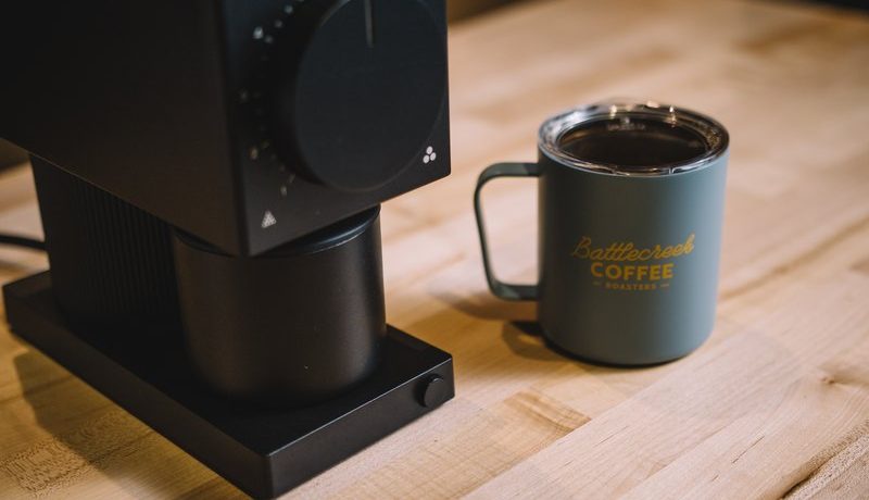 machine à café avec une tasse