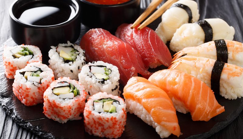 plateau de sushis