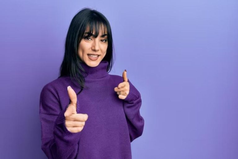 Comment faire une mini vague avec une frange