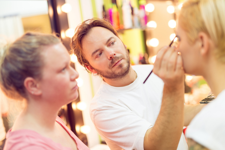 technique de maquillage professionnel