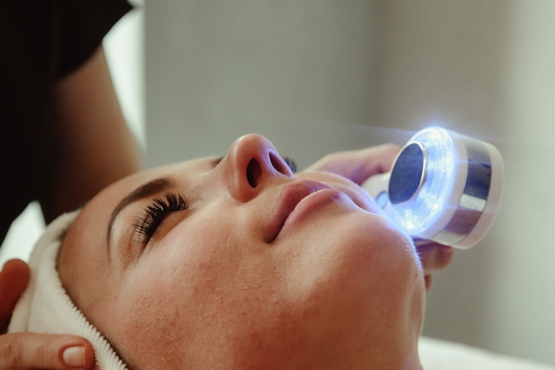 femme qui fait de la luminothérapie